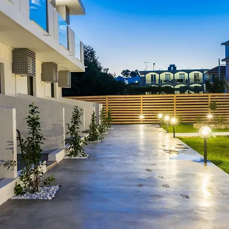 48 By Zante Plaza 아파트 라가나스